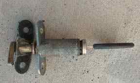 lock_rear-hatch_280zx_3-16-10.101.jpg