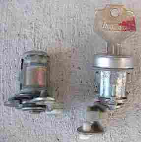locks_door_300zx_84-86_3-16-10.101.pg.jpg